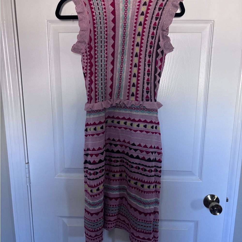 Pink Patterned Ruffle Sleeve Knit Dress - Picture 4 of 6